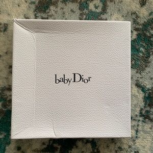 vintage baby dior outfit
